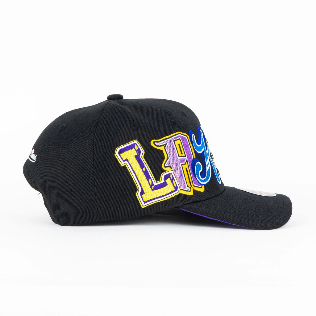 Gorra Mitchell&Ness LAKERS HYPEBLACK/COLORS | Snapback Visera Semicurva