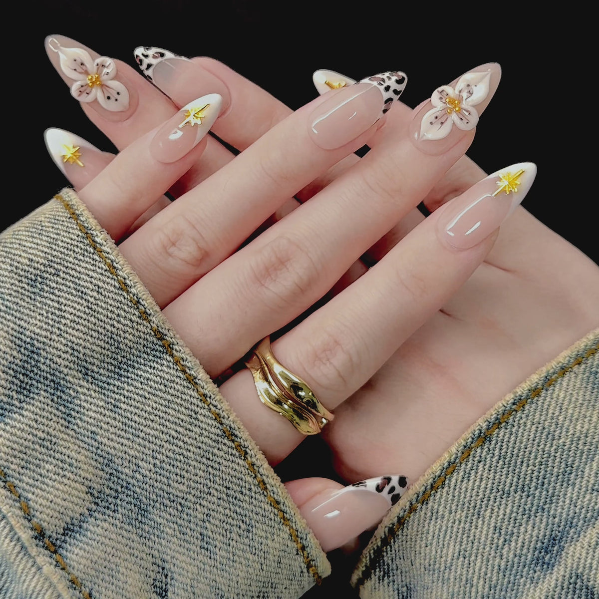 Leopard Bloom(A0068)